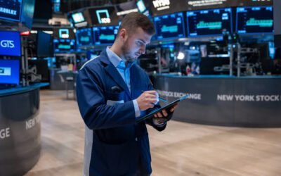 Stock Exchange: US Stocks Decline Following Disappointing Earnings from Tesla and Alphabet