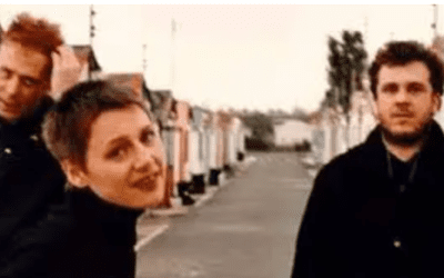 Cocteau Twins Accused of Secretly Replacing All Their Lyrics with Recipes