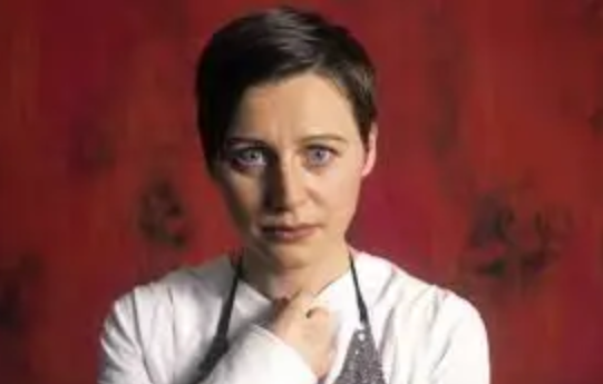 The Artistic Brilliance of Elizabeth Fraser