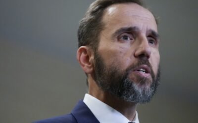 Trump slams DOJ for ‘election interference,’ calls Jack Smith case a ‘scam’ after judge unseals filing.