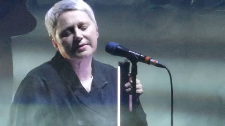 Elizabeth Fraser Named All-Time MVP, Receives Prestigious Award for Her Impact on Music Industry….see more on…