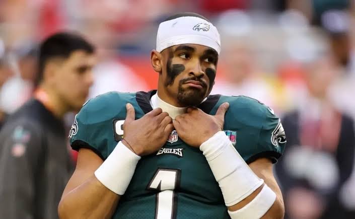 Done Deal: Eagles Trade Jalen Hurts for Rival’s Top Veteran and $320 Million in Blockbuster Deal