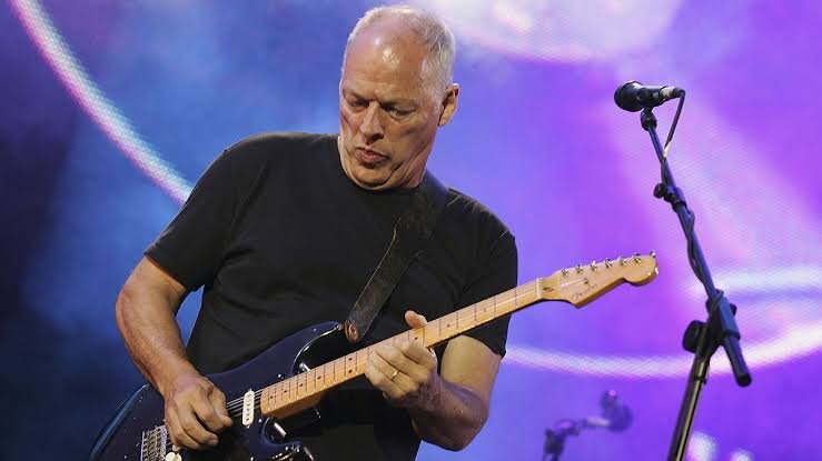 Heatbreaking: David Gilmour English guitarist and singer-songwriter Just Passed Away at the Age of 78…see..more….