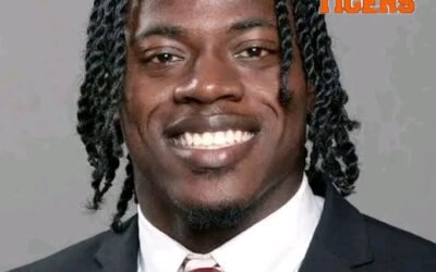 Top prospect QB decommit and Flip to Clemson tigers I will die in Clemson over Tennessee Arizona gators….