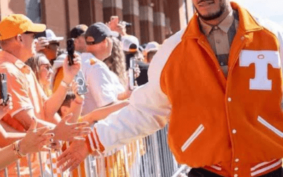 Heartwarming Moment: Tennessee’s Bru McCoy Fulfills Emotional Promise to His Mother on Senior Day at Neyland Stadium saying……