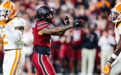 SAD NEWS: Tennessee Volunteers vs. South Carolina Gamecocks has just been suspended till further notice due to insuffi…see more..