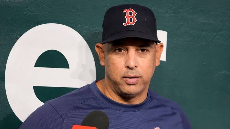 🚨Hugh Setbacks:  Alex Cora Just Angrily Announces his departure and resignation immediately after facing…….