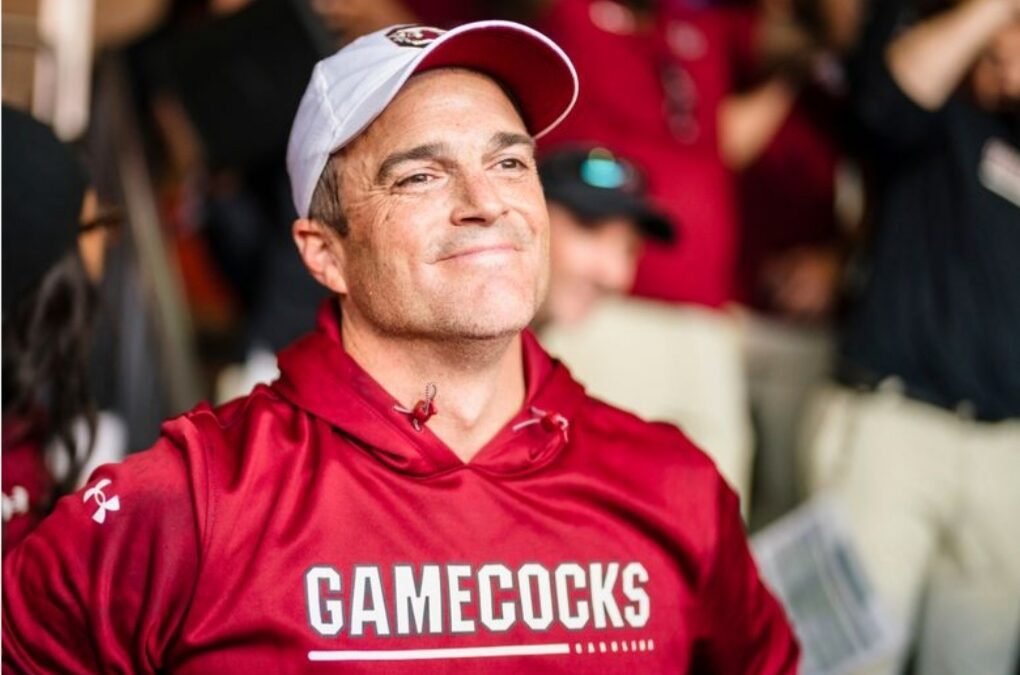 Heartbreaking News: Shane Beamer Former head coach of South Carolina men’s basketball just passed away at the age of 48…