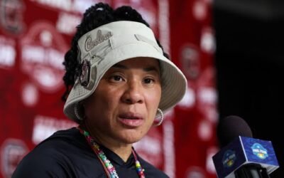 ESPN REPORT: Gamecocks HC Dawn Staley now with Uconn Huskies women also left a Shocking message for Te-Hina Paopao and the entire South Carolina Gamecocks that concerning… Read More