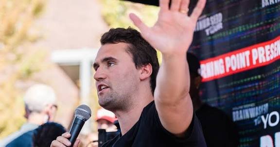 Left-Wing Podcast Host Praised for Laughing at Activist’s Call to Kill Charlie Kirk Sparks Media Frenzy