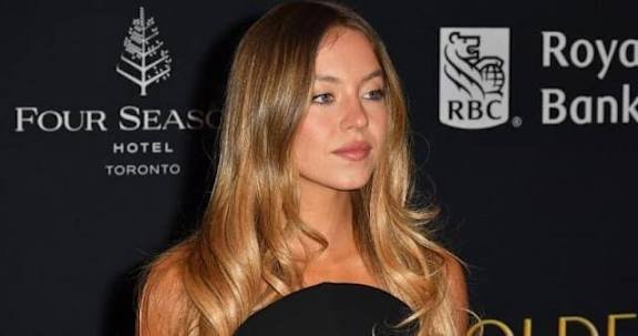 Sharon Stone reveals exactly what she told Sydney Sweeney during the viral American Eagle “Good Jeans” controversy that sparked debate.